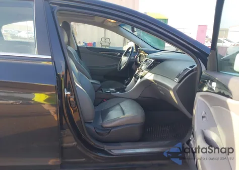 2013 Hyundai Sonata Limited z USA, uszkodzony, nr VIN 5NPEC4AC5DH520586